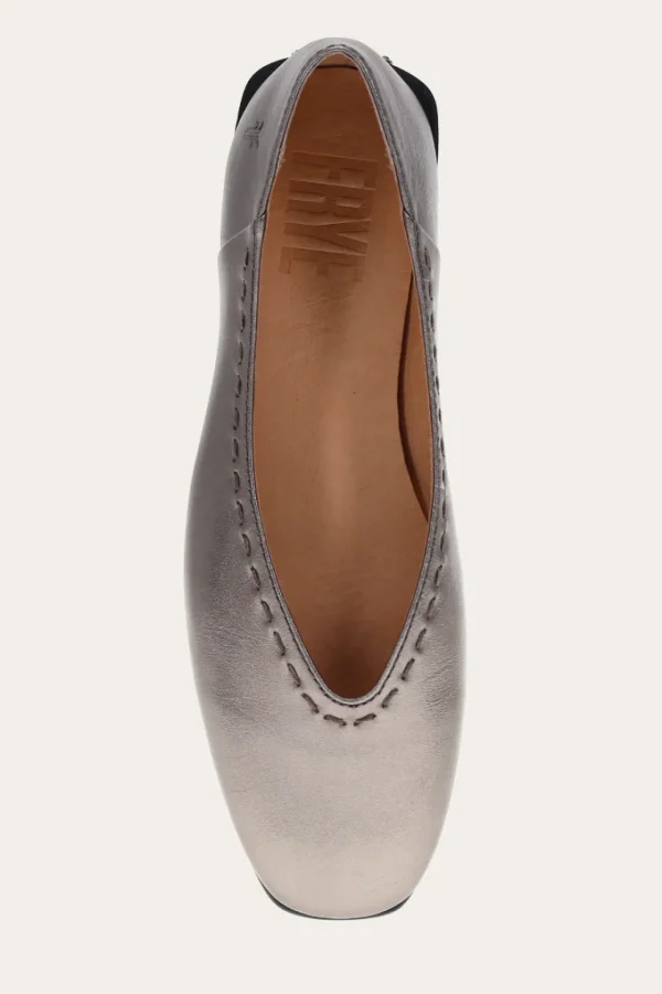 Frye Claire Flat Store
